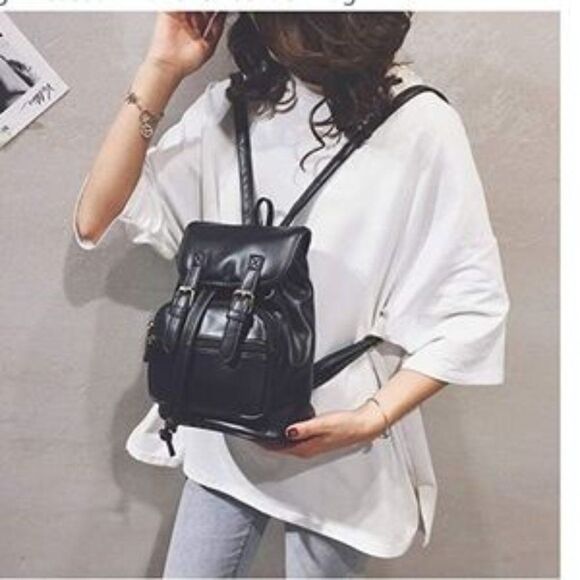 Retro Style Mini Backpack - Picture 4 of 12